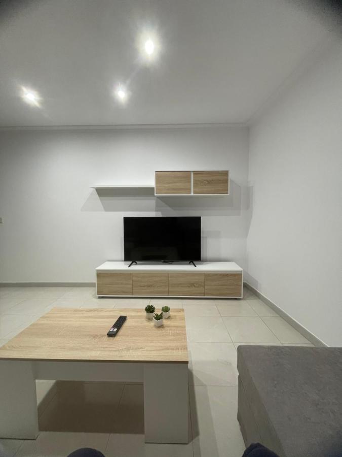 Apartamentos Demar Luis Casais O Grove Bagian luar foto