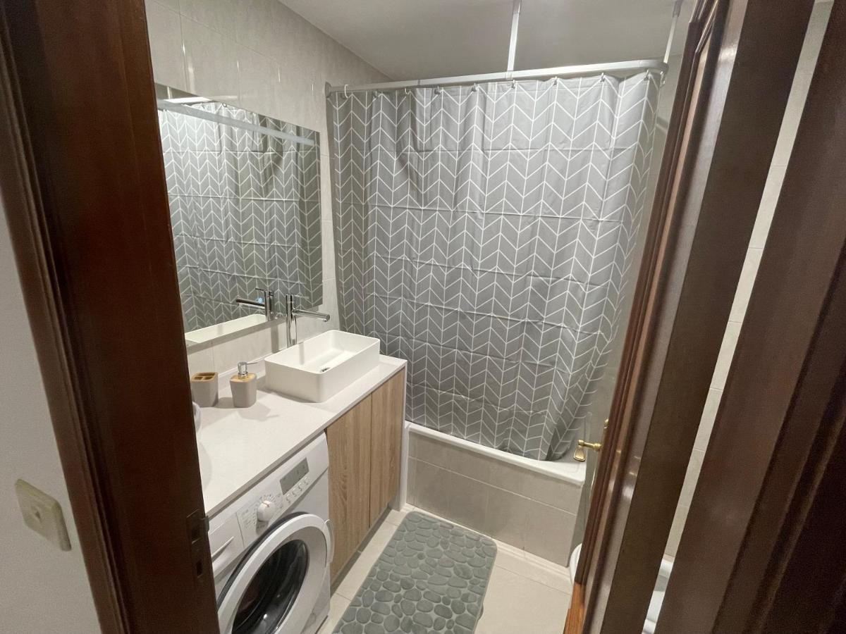 Apartamentos Demar Luis Casais O Grove Bagian luar foto