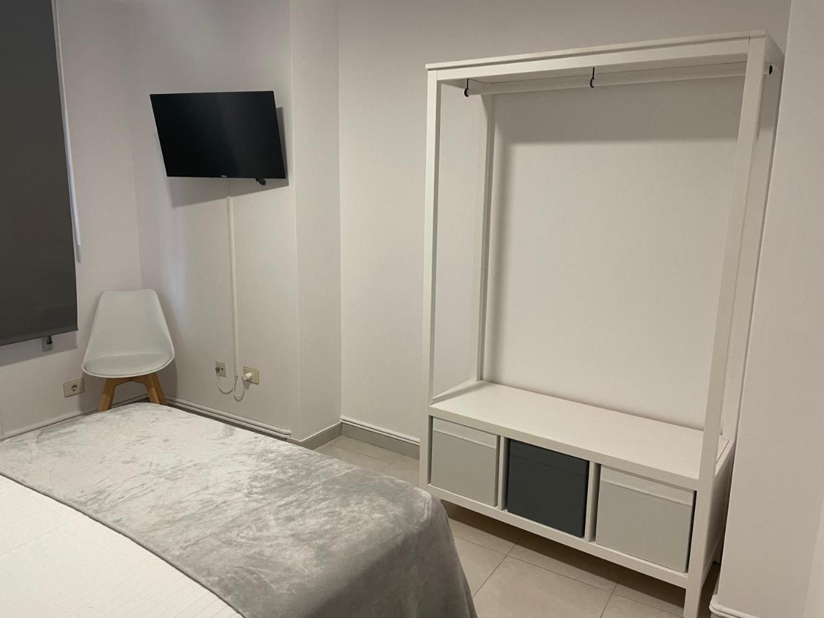 Apartamentos Demar Luis Casais O Grove Bagian luar foto