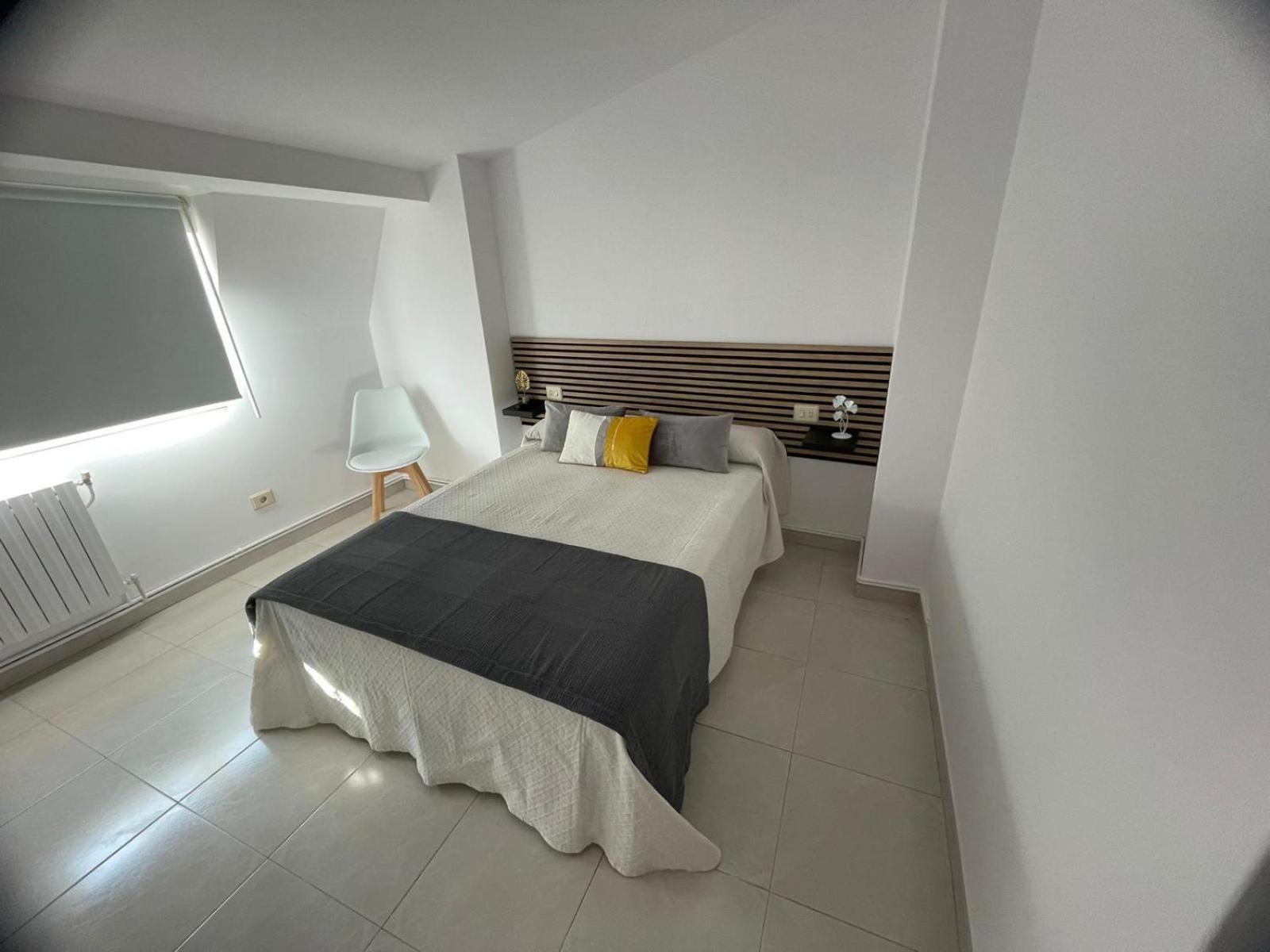 Apartamentos Demar Luis Casais O Grove Ruang foto