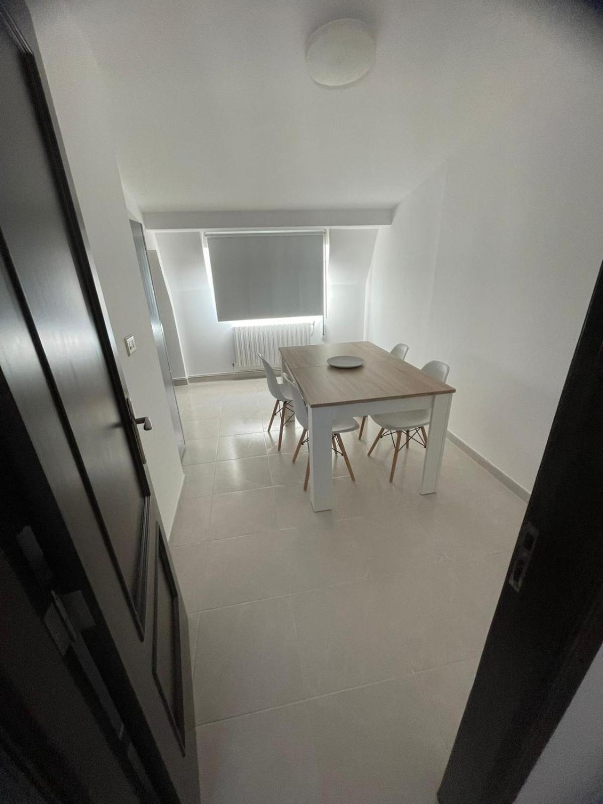 Apartamentos Demar Luis Casais O Grove Ruang foto